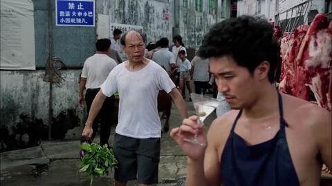 国产凌凌漆视频唱歌,笑料百出，音乐狂欢的喜剧盛宴  第2张