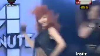 女同国产调教视频,情感交织的甜蜜驯服之旅  第2张